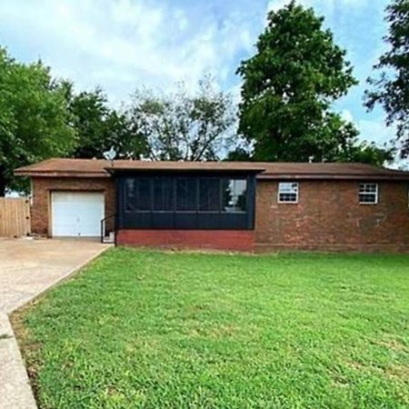 The Greenhouse - 3Bed 2Bath Home In Tahlequah, Ok 外观 照片