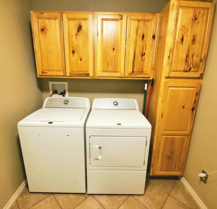 The Greenhouse - 3Bed 2Bath Home In Tahlequah, Ok 外观 照片